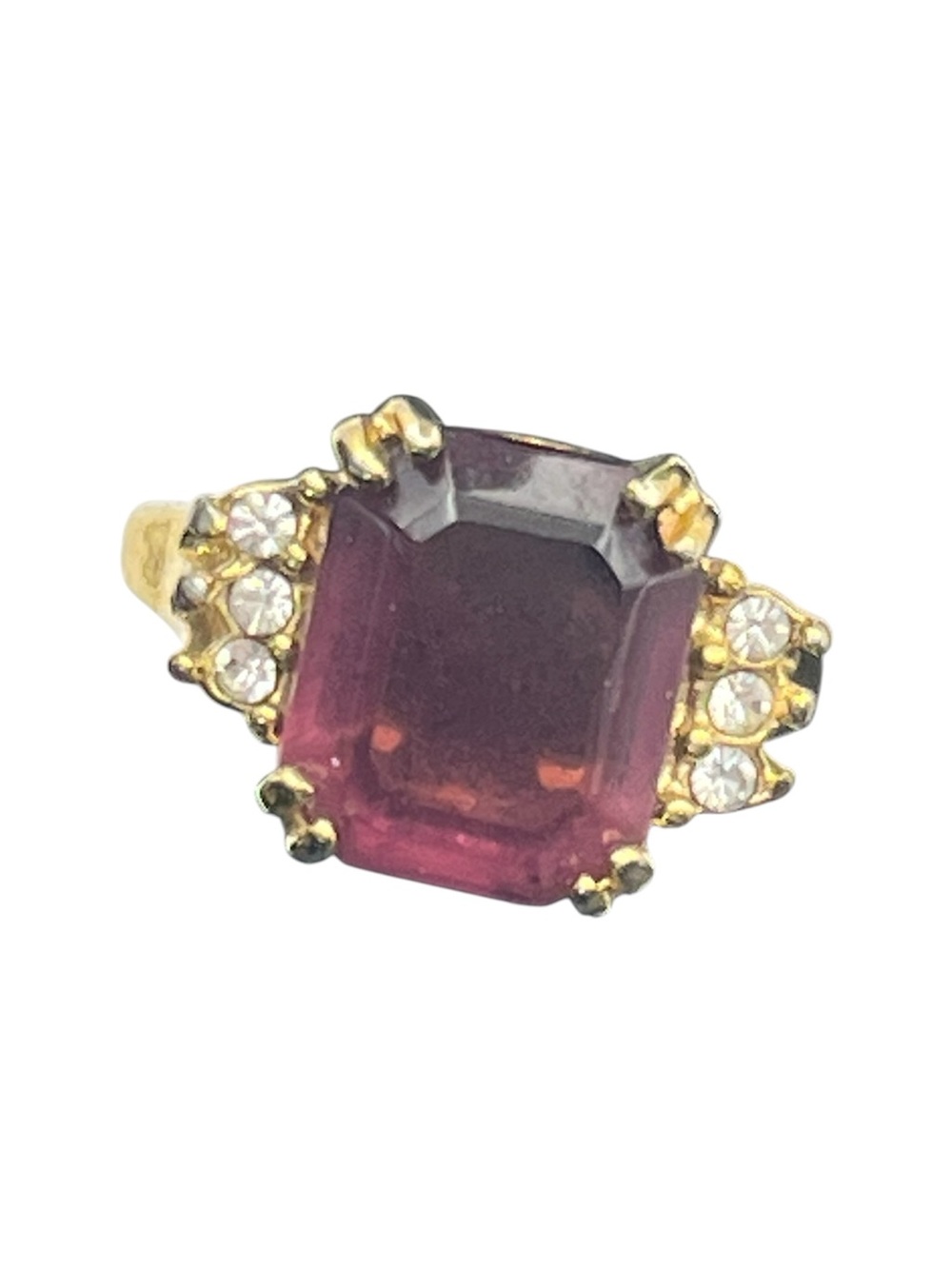 Purple & clear rhinestone gold tone vintage cocktail ring size 6.75